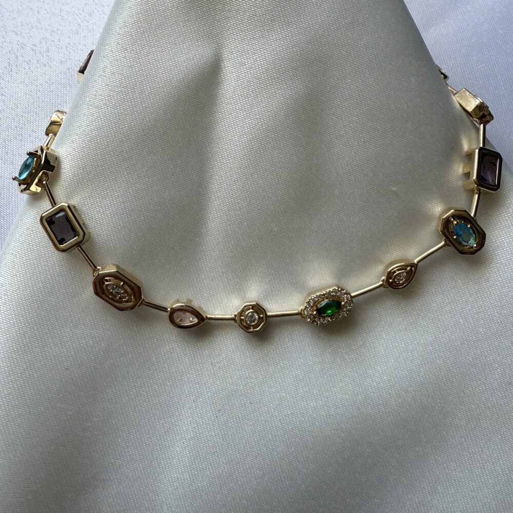 Altın Renk Çelik Çok Taşlı Kolye