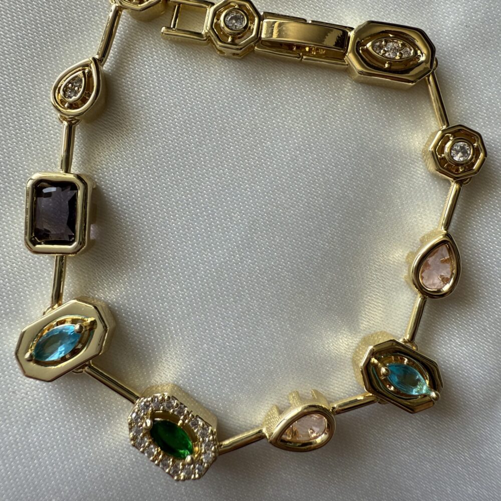 Altın Rengi Çelik Çok Taşlı İnce Bileklik